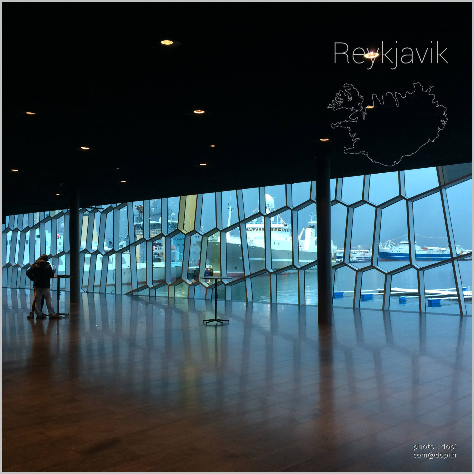 00014 interieurharpaIMG 8337,medium large.2x.1483818527